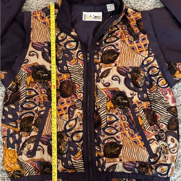 Colorful Patterned Jacket - Picture 4 of 5